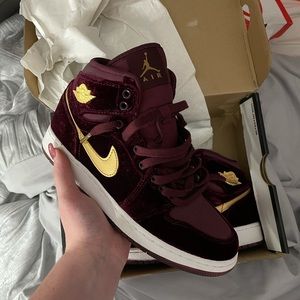 RED VELVET 1s (Jordan’s)